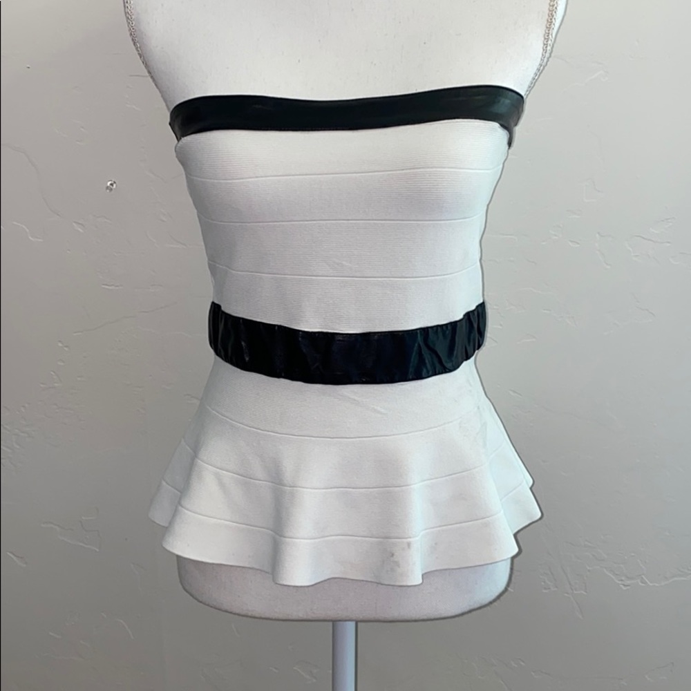 Strapless top